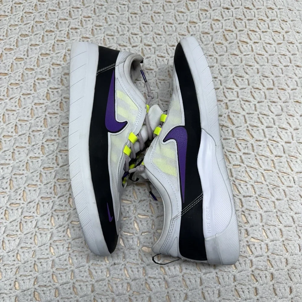 Nike SB Nyjah Free 2 Mens Sz 13 Skate Shoes Black White Wild Berry BV2078-009